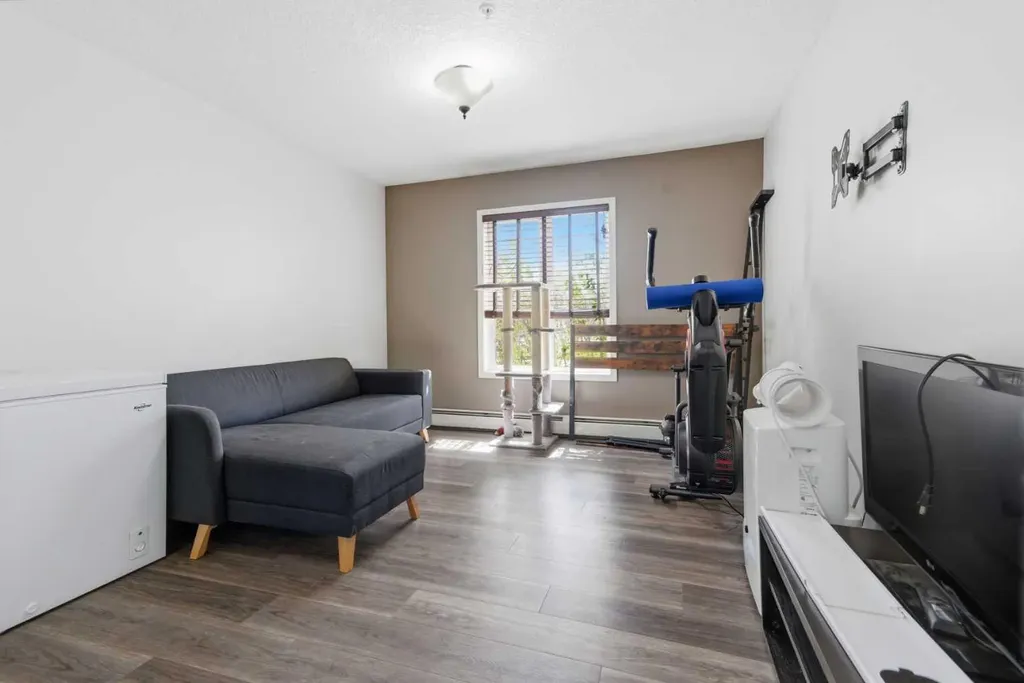 80 Kelloway Crescent Red Deer AB T4P 4G7
