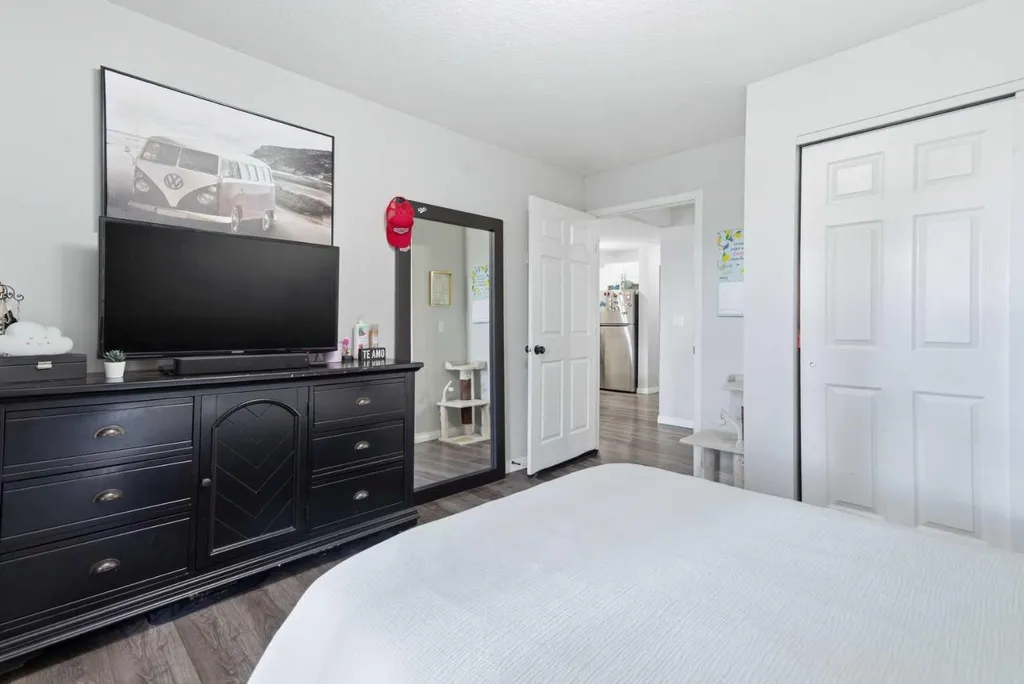 80 Kelloway Crescent Red Deer AB T4P 4G7