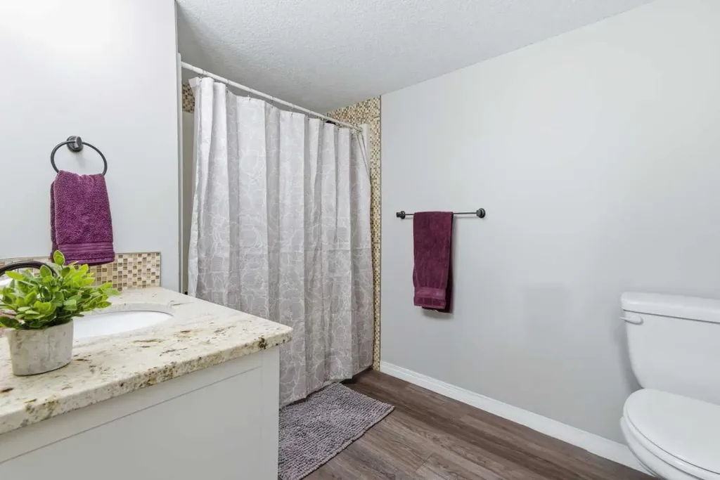 80 Kelloway Crescent Red Deer AB T4P 4G7