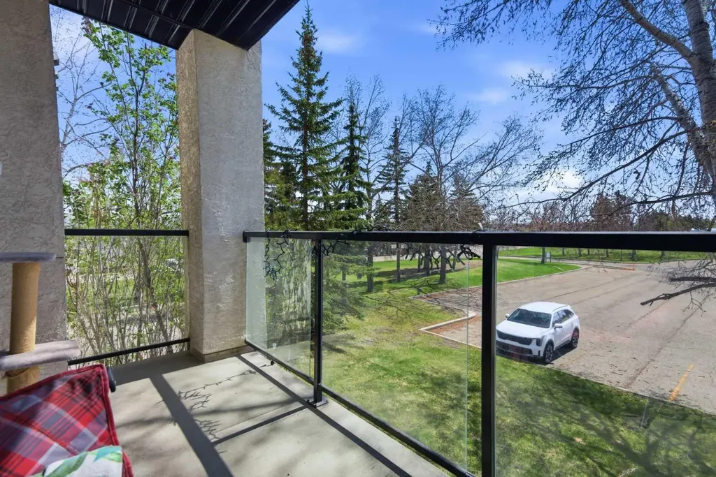 80 Kelloway Crescent Red Deer AB T4P 4G7