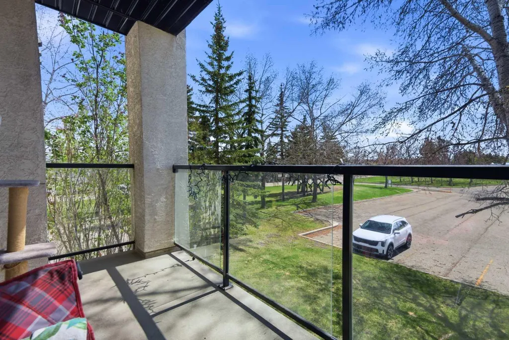 80 Kelloway Crescent Red Deer AB T4P 4G7