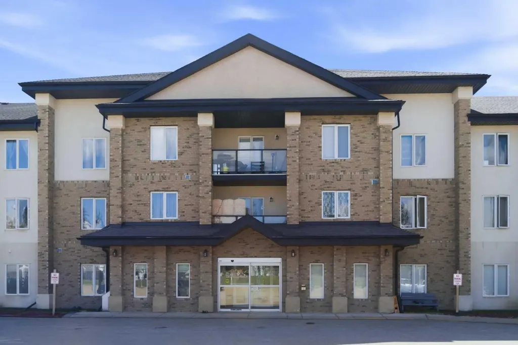 80 Kelloway Crescent Red Deer AB T4P 4G7