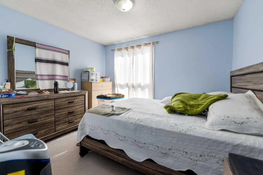 3029 Rundleson Road NE Calgary AB T1Y 3Z5