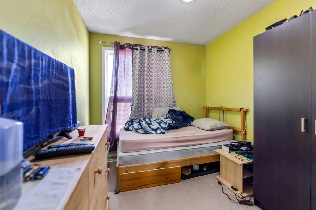 3029 Rundleson Road NE Calgary AB T1Y 3Z5
