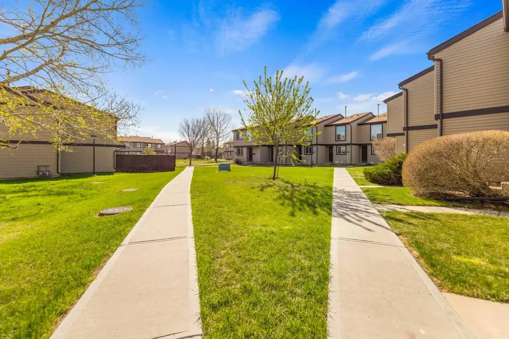 3029 Rundleson Road NE Calgary AB T1Y 3Z5