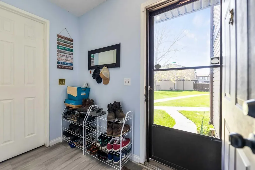 3029 Rundleson Road NE Calgary AB T1Y 3Z5