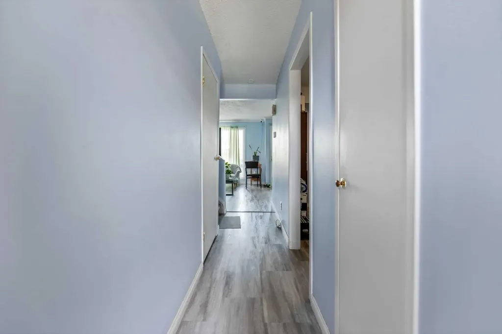 3029 Rundleson Road NE Calgary AB T1Y 3Z5