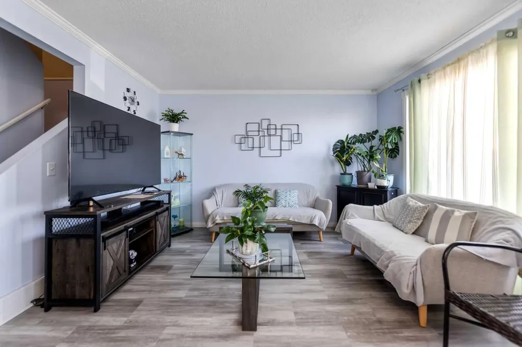3029 Rundleson Road NE Calgary AB T1Y 3Z5