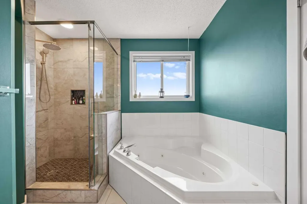 19 Covemeadow Crescent NE Calgary AB T3K6A8
