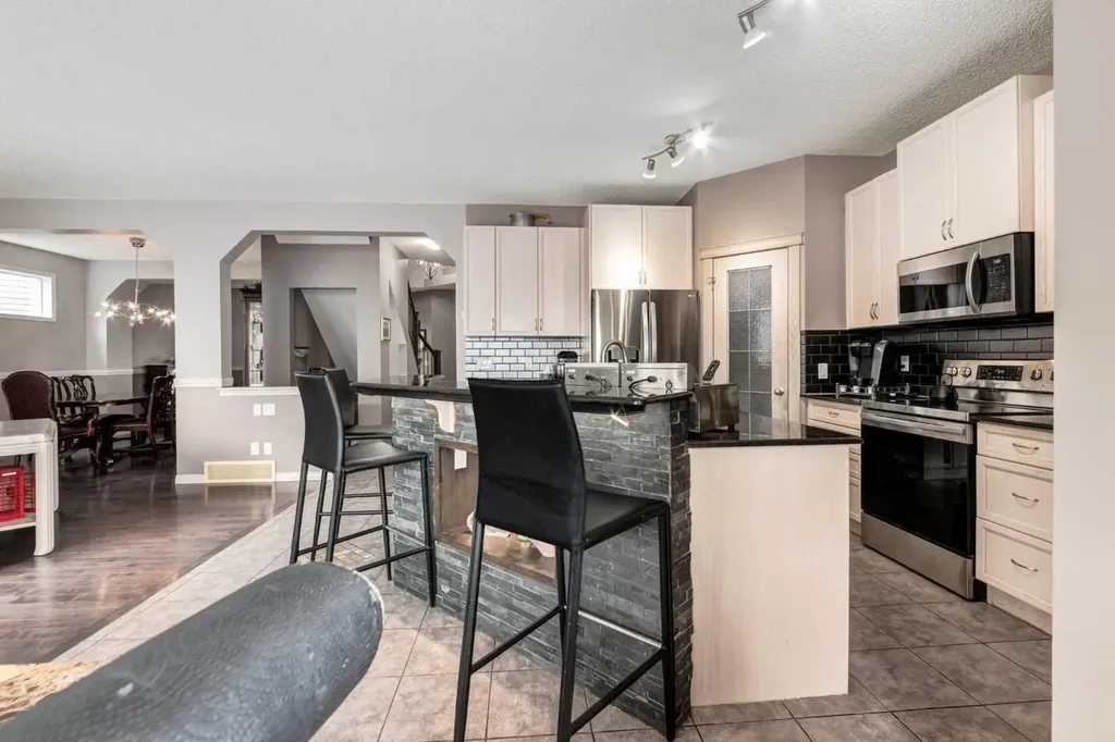 34 Morningside Landing SW Airdrie AB T4B 0E2