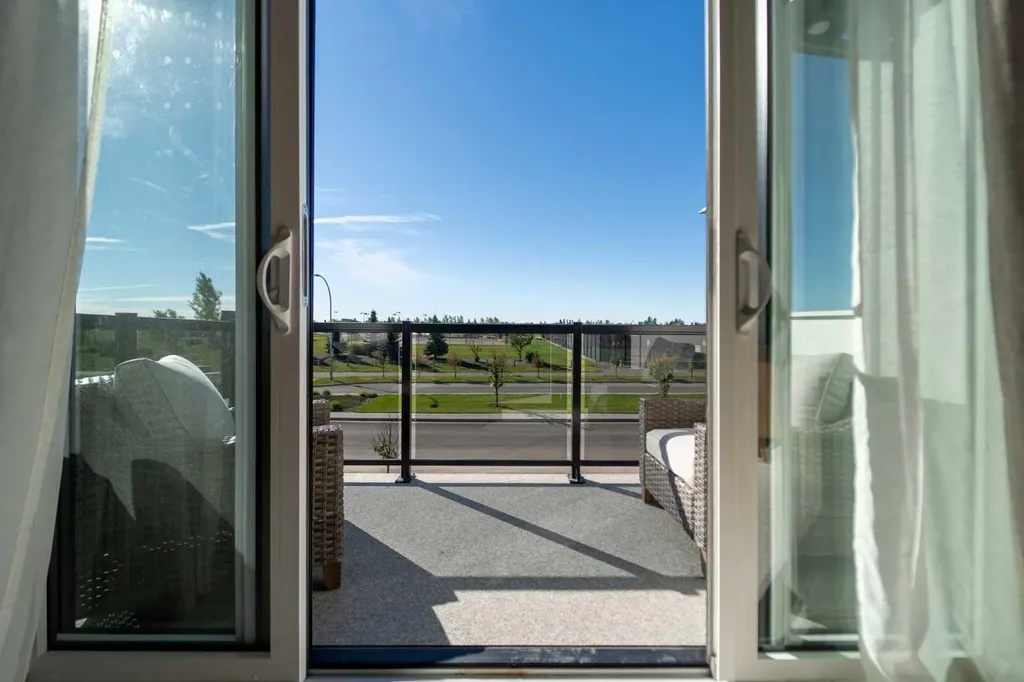 343 Blackwolf Boulevard N Lethbridge AB T1H 7J5