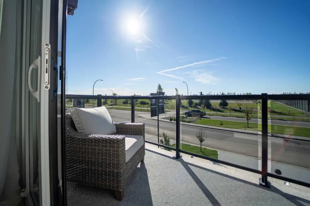 343 Blackwolf Boulevard N Lethbridge AB T1H 7J5