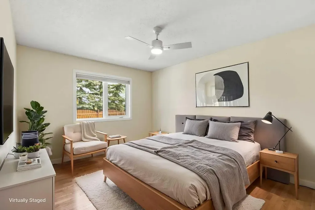 34 Vandoos Gardens NW Calgary AB T3A 4W4