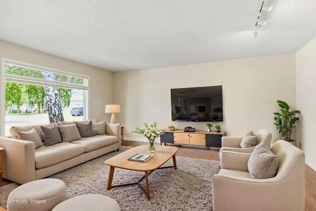 34 Vandoos Gardens NW Calgary AB T3A 4W4