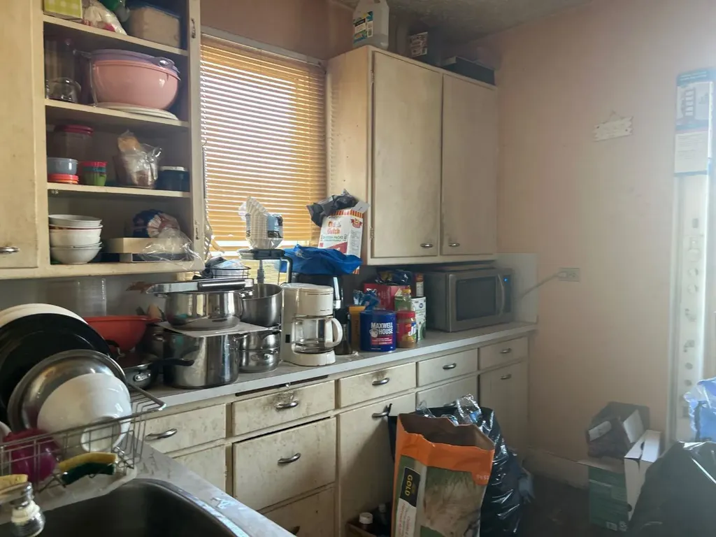 5013 53 Street Killam AB T0B 2L0