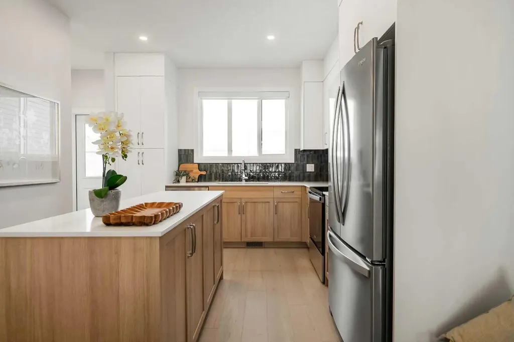 14370 15 Street NE Calgary AB T3P 2T1