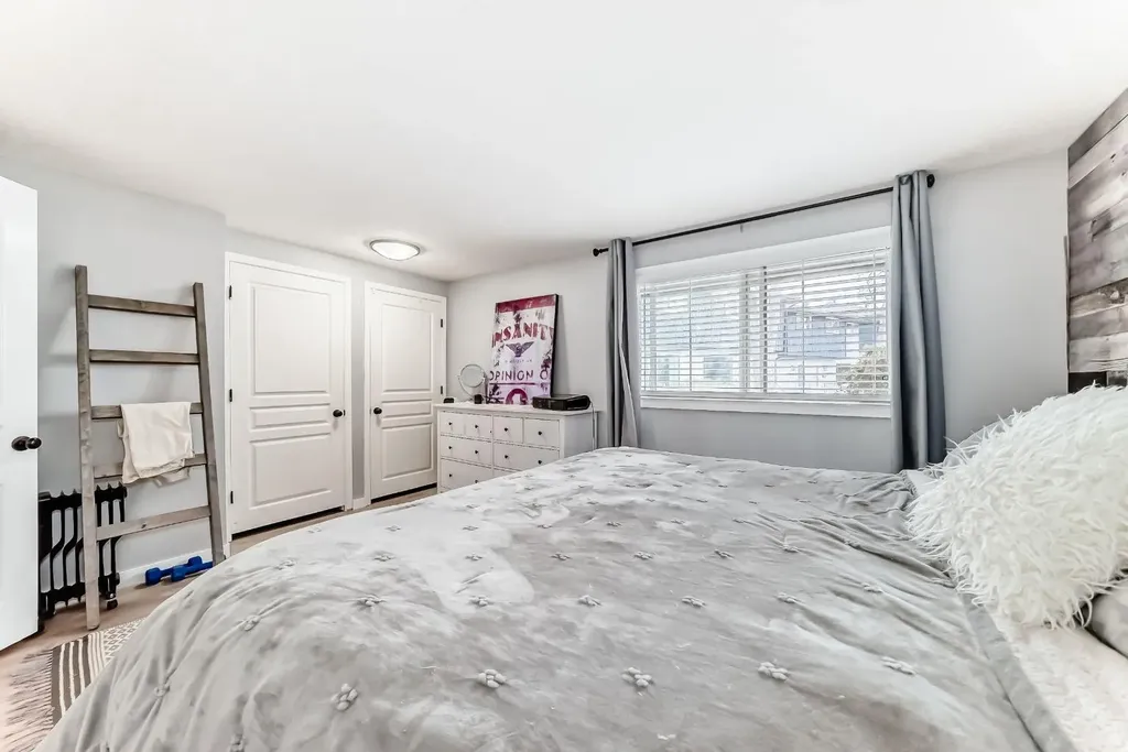 800 Bowcroft Place Cochrane AB T4C 1B9