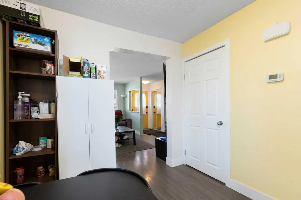 21 Mckernan Road SE Calgary AB T2Z 1S7