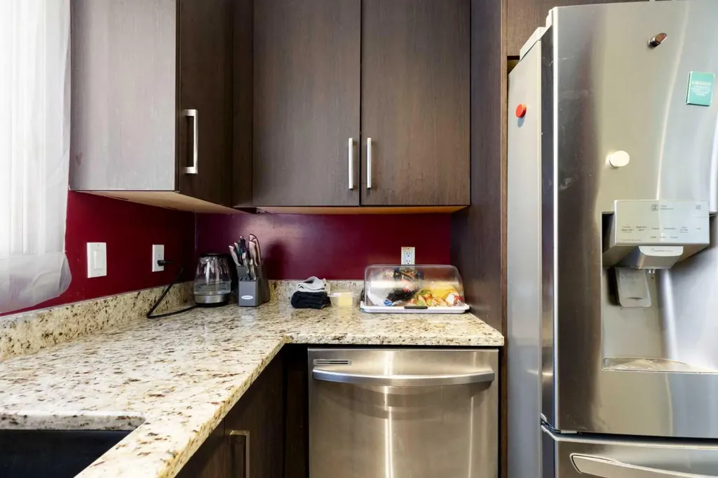 21 Mckernan Road SE Calgary AB T2Z 1S7