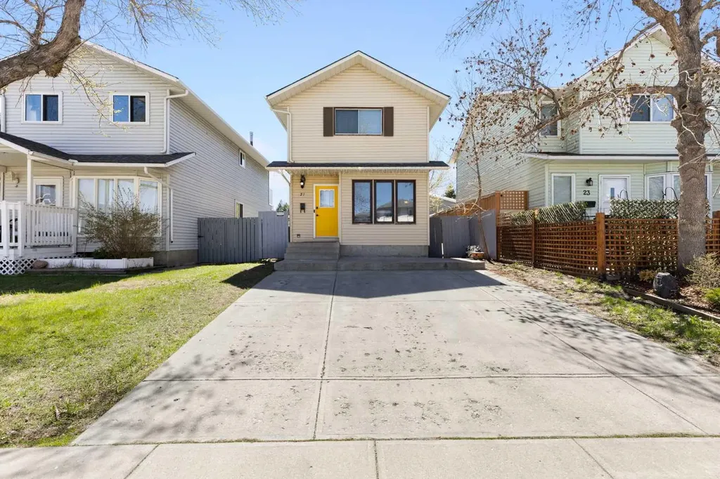 21 Mckernan Road SE Calgary AB T2Z 1S7