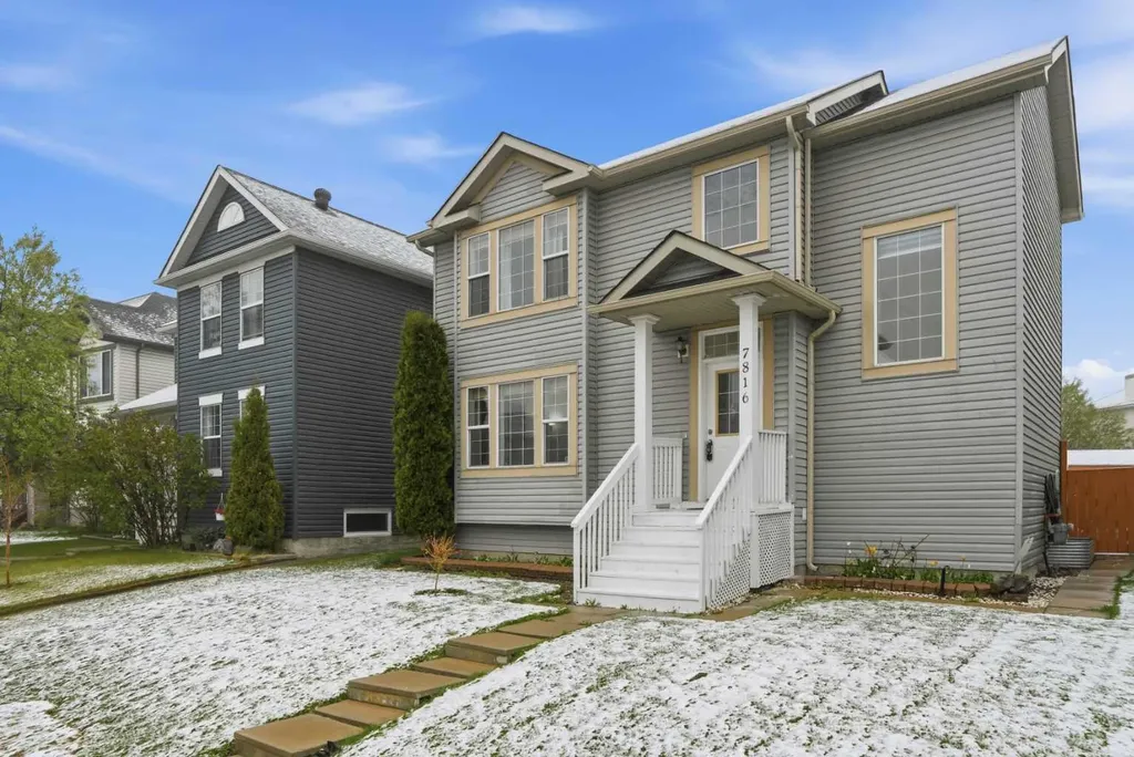 7816 Martha's Haven Park NE Calgary AB T3J 3X8