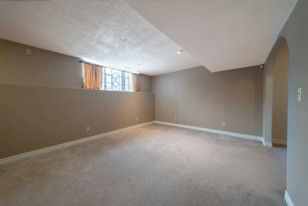 107 Panatella Close NW Calgary AB T3K 6C6