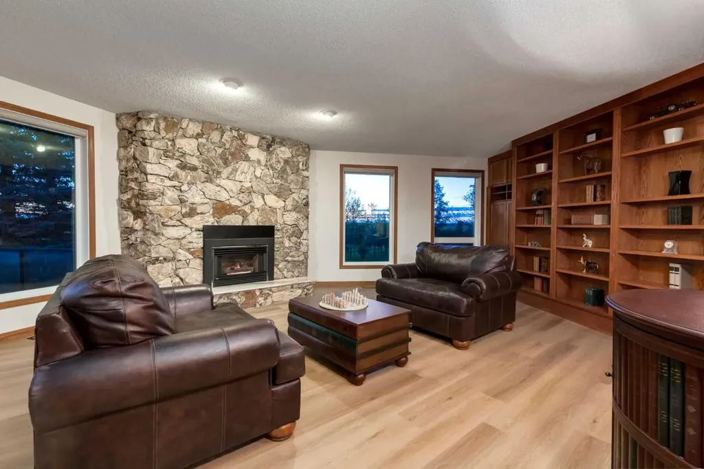 221083 Range Road 270 Rural Wheatland County AB T1P 2G5