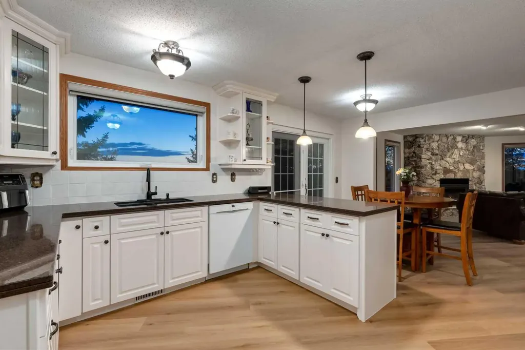221083 Range Road 270 Rural Wheatland County AB T1P 2G5