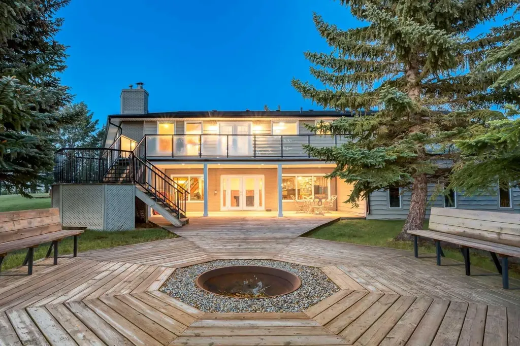 221083 Range Road 270 Rural Wheatland County AB T1P 2G5