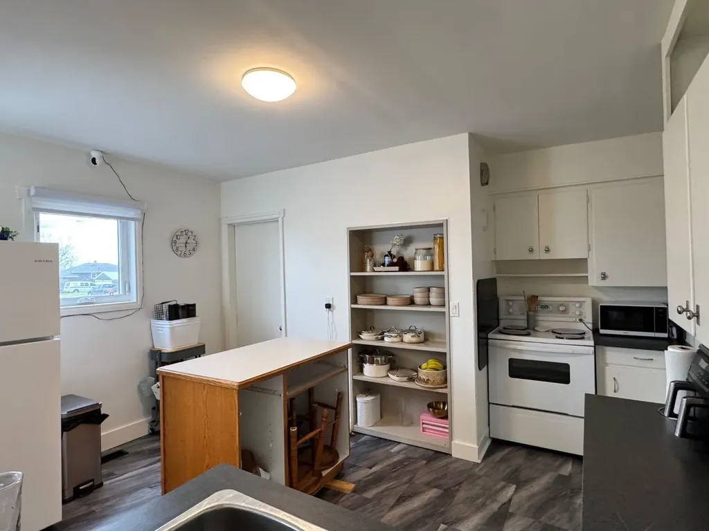 10616 104 Avenue Fairview AB T0H 1L0