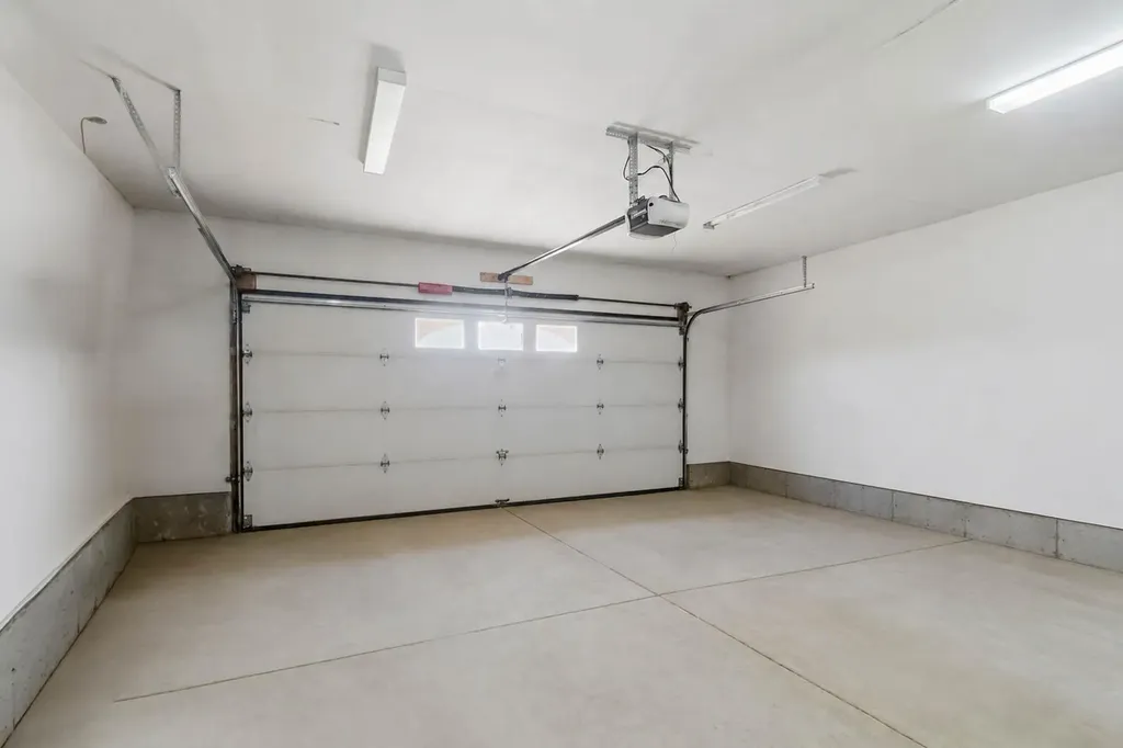 188 Breukel Crescent Fort Mcmurray AB T9K 2J4
