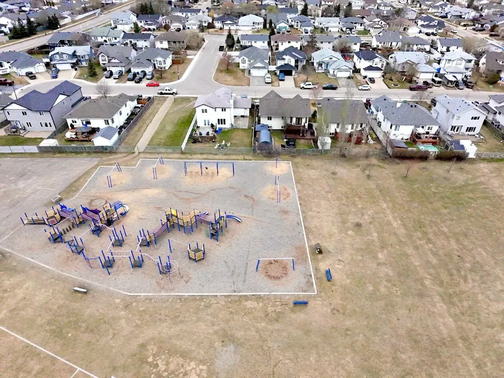 188 Breukel Crescent Fort Mcmurray AB T9K 2J4