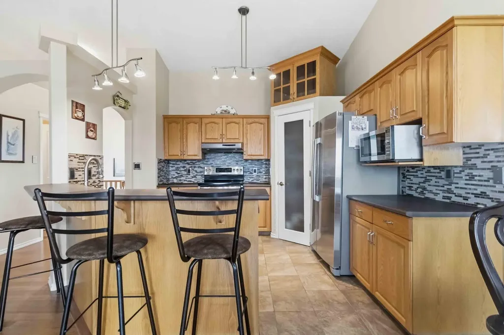 188 Breukel Crescent Fort Mcmurray AB T9K 2J4