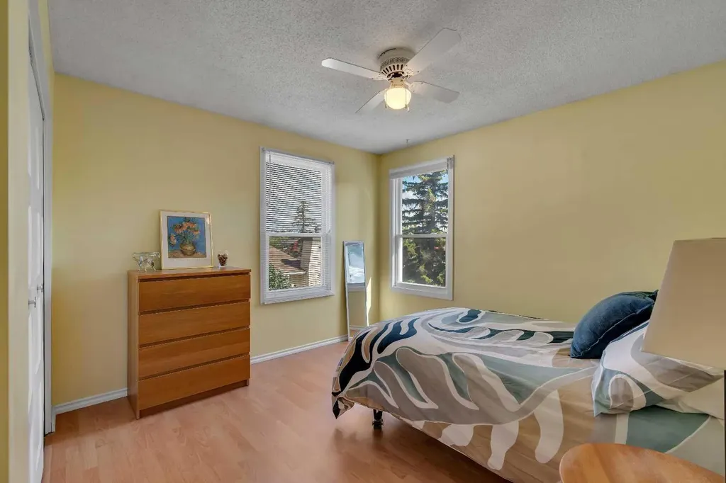544 Blackthorn Road NE Calgary AB T2K 5J5