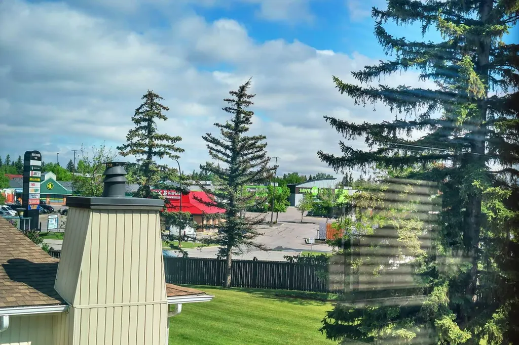 544 Blackthorn Road NE Calgary AB T2K 5J5