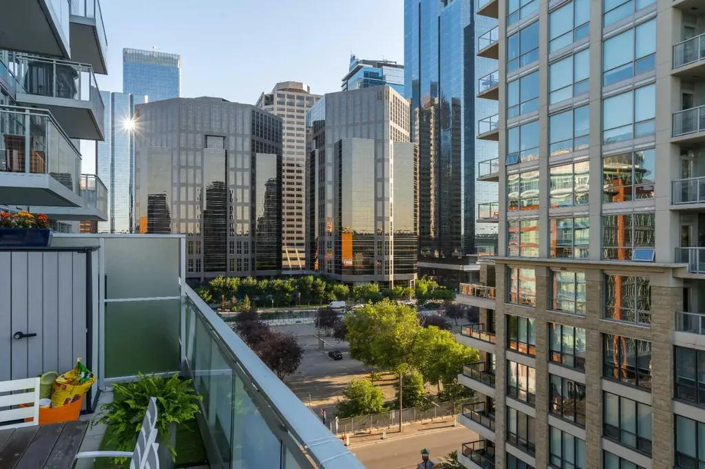 108 Waterfront Court SW Calgary AB T2P 1K7