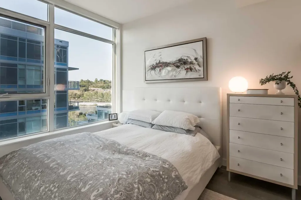 108 Waterfront Court SW Calgary AB T2P 1K7