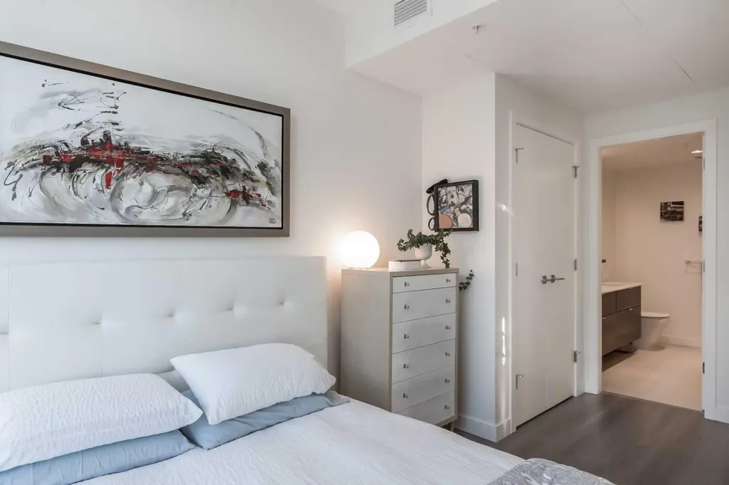 108 Waterfront Court SW Calgary AB T2P 1K7