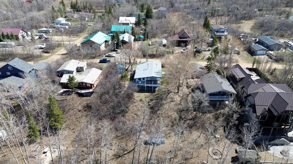 44 Lakeview Avenue White Sands AB T0C 2L0