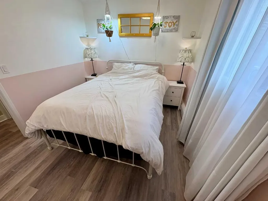 1607 26 Avenue SW Calgary AB T2T 1C7