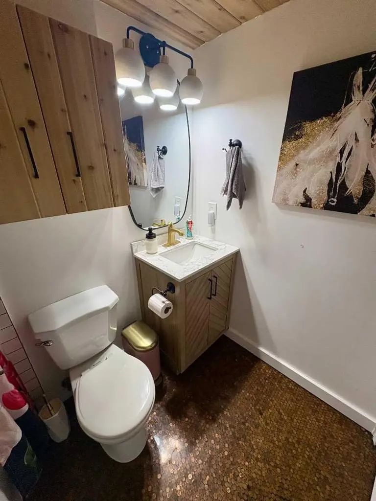 1607 26 Avenue SW Calgary AB T2T 1C7