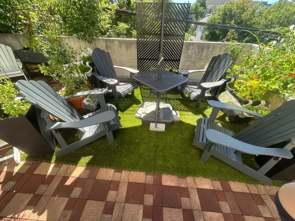1607 26 Avenue SW Calgary AB T2T 1C7