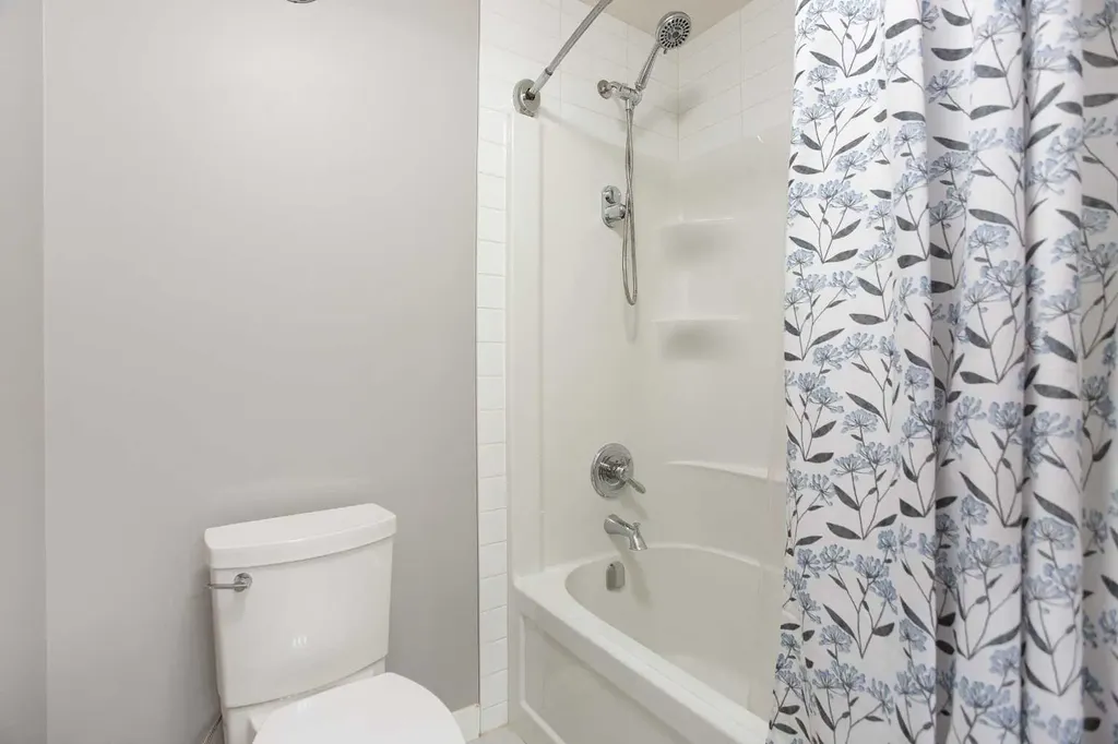 342 Hillcrest Circle SW Airdrie AB T4B 4B3