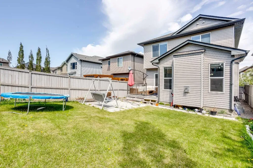 342 Hillcrest Circle SW Airdrie AB T4B 4B3