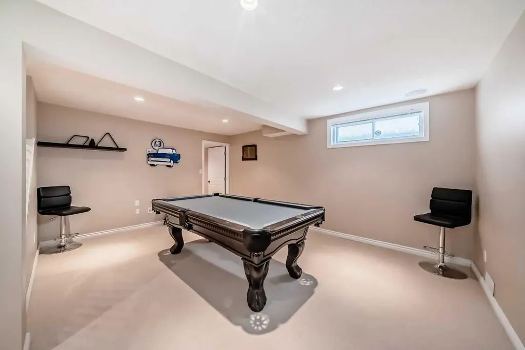 481 Sunmills Drive SE Calgary AB T2X 2T5