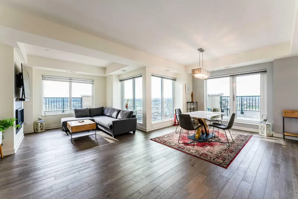 930 6 Avenue SW Calgary AB T2P 1J3