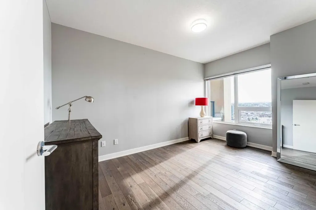 930 6 Avenue SW Calgary AB T2P 1J3