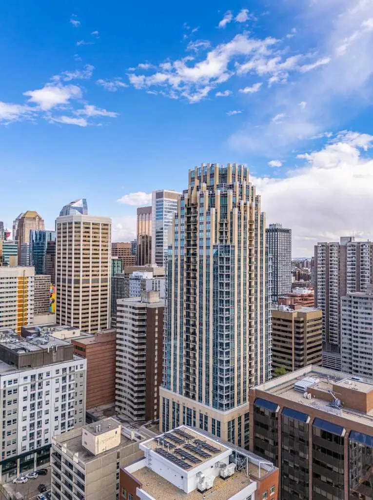 930 6 Avenue SW Calgary AB T2P 1J3