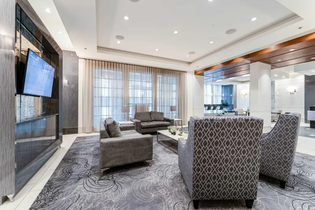 930 6 Avenue SW Calgary AB T2P 1J3