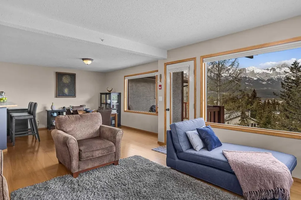 9 Blackrock Crescent W Canmore AB T1W 1A2
